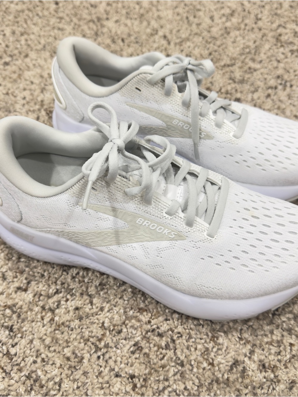 Brooks Ghost Women's White Running Shoes - Lightweight Comfort